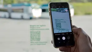 Viajar sin hablar o un 'sem&aacute;foro' de aforo: todas las novedades de las villavesas