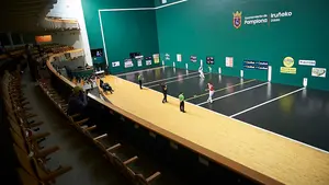 El frontón Labrit acogerá este lunes una nueva edición del torneo San Fermín Txikito