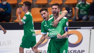 Los errores defensivos provocan la derrota de Osasuna Xota ante Sala Zaragoza: las mejores imágenes