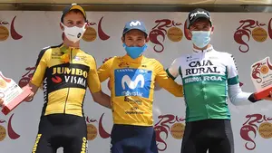 El navarro Julen Amézqueta mantiene el podio en la última etapa de la Vuelta a Andalucía