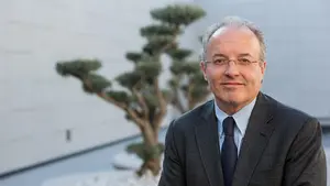 Un profesor de la UNAV, nuevo presidente de la Asociación de Directores de Responsabilidad Social