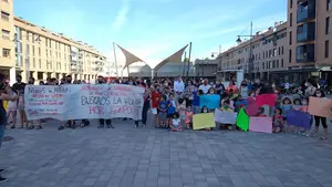 Familias de Nuevo Artica reclaman a Educación "igualdad de condiciones" para sus hijos