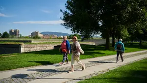 Primer día sin mascarillas en Pamplona: "Estaba deseando que llegara este momento"