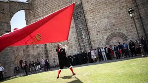 Chivite celebra el homenaje a los monarcas del antiguo Reino mientras mantiene el veto a Felipe VI