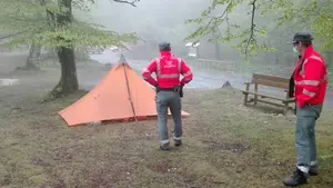 Controles policiales en las "no fiestas" de Lesaka: vigilarán especialmente las campañas ilegales