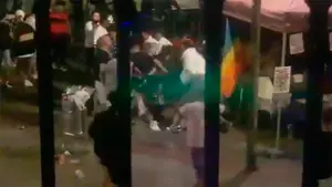 Paliza multitudinaria a un joven en las fiestas patronales de Tarrasa