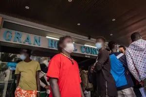 Llegan a Navarra quince inmigrantes menores no acompañados procedentes de Canarias