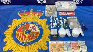 Detenido un joven cuando iba a vender cocaína a un botellón en el centro de Pamplona