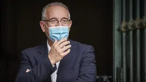 Maya celebra el fin de las medidas y estudia que algunas terrazas Covid se queden permanentemente