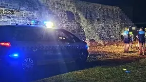 Herida una mujer al caer desde unos cinco metros por los fosos de la Vuelta del Castillo