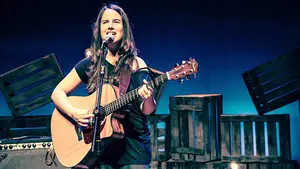 La cantante donostiarra Olatz Salvador visita Pamplona en el ciclo 'EMMusikadas'