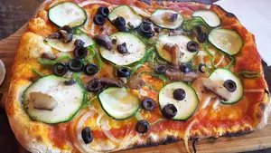 Todo el mundo está llamando para reservar en esta pizzería de un pueblo de Navarra que abre muy pronto