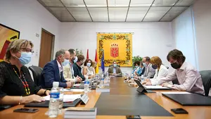 Bildu, Podemos e I-E acosan a la educación diferenciada en Navarra y piden rescindir concierto