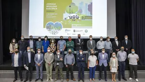 Pamplona crea la Mesa de Movilidad Eléctrica con el Ayuntamiento, 30 entidades y empresas