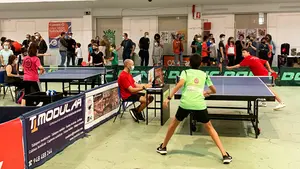 12 horas de Tenis de Mesa en la antigua estación de autobuses de Pamplona