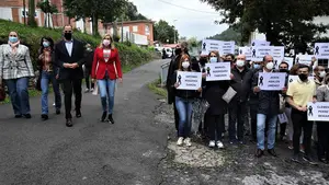Ana Beltrán, junto a las víctima del etarra Parot: "Sánchez es el pastor que cuida a los lobos"