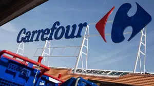 Carrefour vende un hipermercado de Navarra a una empresa de Estados Unidos