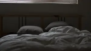 Entra al hospital para operarse y casi acaba asesinada por un empleado esquizofrénico