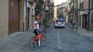 El guardia civil que se forjó en Zubiri y ahora deposita claveles por las víctimas del terrorismo