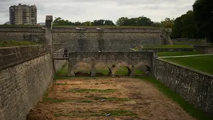 Cinco años de cárcel por violar en la Ciudadela de Pamplona a una chica menor de edad