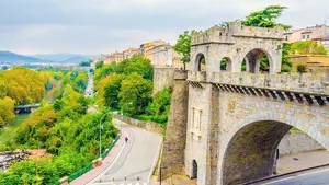 Pamplona reparará un talud para evitar filtraciones de agua y arreglar la calzada