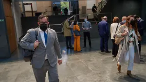 La compra de mascarillas en Navarra llega a los tribunales: Remírez no entrega los informes