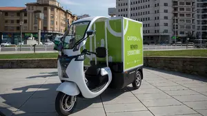 Carteroo, el servicio de entrega a domicilio en el Casco Antiguo de Pamplona con veh&iacute;culo el&eacute;ctrico