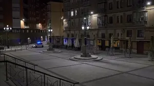 Tres heridos por arma blanca, uno de ellos muy grave, tras una reyerta en una zona de bares