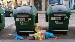 Los nuevos contenedores con tarjeta en Pamplona: 1.670 euros cada uno y hay que cambiar 4.325