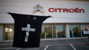 La plantilla de Cirmauto mantiene la huelga indefinida contra el cierre en Cordovilla