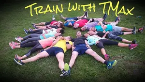 Varios deportistas venden boletos para ayudar a una niña navarra con una enfermedad 'ultrarara'