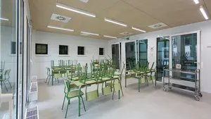El colegio San Juan de la Cadena se renueva con la ampliación de su comedor y una nueva aula