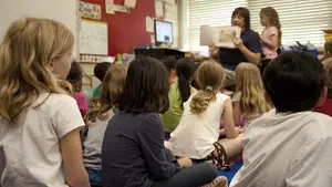 Navarra presenta una oposición de más de 370 plazas de profesor