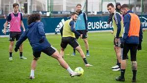 Osasuna deja en Pamplona a cuatro titulares para el partido de Copa ante el Deportivo