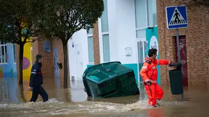 Critican la "falta de medios" de los bomberos en Navarra contra las riadas