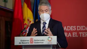 Otra más de Marlaska: traslada a Pamplona al etarra que asesinó al matrimonio Jiménez-Becerril