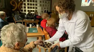 Cata virtual para más de 700 personas mayores de 24 residencias de toda Navarra