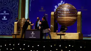 El segundo quinto premio (70.316) también se olvida de la Comunidad foral