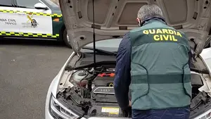 Operación 'Txozna': ocho detenidos en Navarra por manipular kilómetros de coches de ocasión