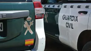 Una madre mata a sus dos hijas por disparos en un cuartel de la Guardia Civil