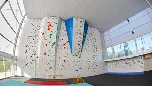 El nuevo rocódromo en Zizur Mayor para practicar el deporte de moda a precio económico