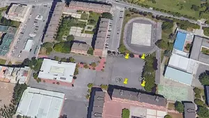 Arrancan las obras para cubrir las pistas polideportivas de un colegio de Pamplona