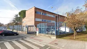 Hospitalizada la directora del IES Ibaialde de Burlada tras romperle varios huesos un menor