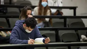 El Gobierno de Navarra hará fijos a más de 3.500 empleados públicos: estos son los requisitos