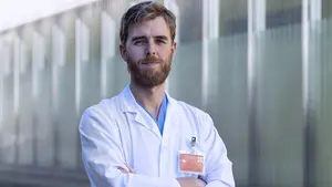 El doctor navarro que ha conseguido una supervivencia del 97% para el cáncer de prostata