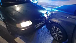 Cuatro policías heridos para detener a un conductor temerario en Pamplona