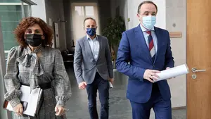 Esparza desliga la coalición de Navarra Suma de la crisis interna del PP