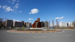 Pamplona rinde homenaje a Sabicas con una escultura monumental en su ciudad