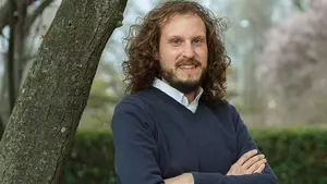 Un investigador navarro recibe un premio nacional de Derecho Administrativo su tesis doctoral