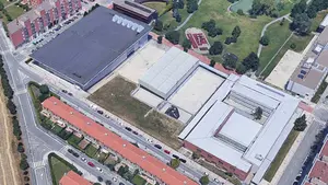 Obras en dos colegios públicos de Pamplona: se renovarán las pistas de los patios